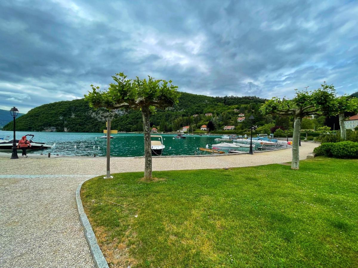 Reflet Bleu Du Lac D'Annecy 3 Etoiles - Face Au Lac, Parking Gratuit, Paddle Board Doussard Ngoại thất bức ảnh